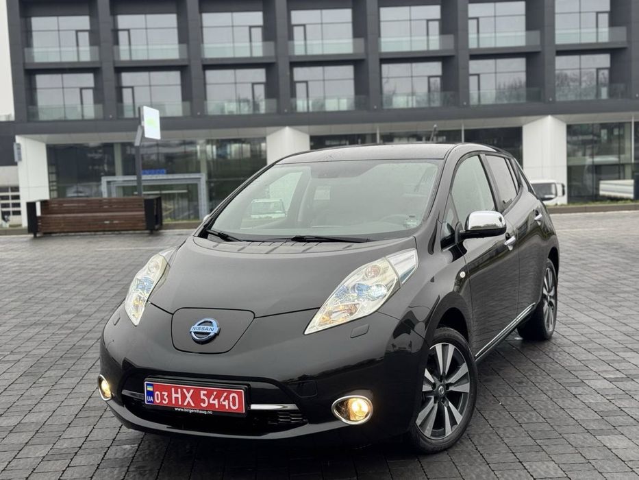 Nissan Leaf Tekna 24 kWh 11/12 Електро Авто
