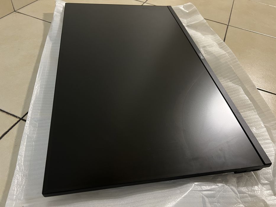 DELL monitor Full HD P2719H DANIFICADO [para peças]