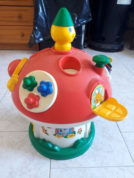 Brinquedo/arrumação para bebé