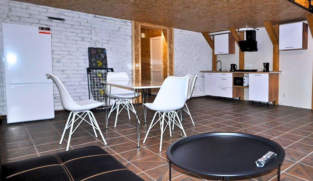 Сучасні 2-рівневі Loft апартаменти в Старому місті Центр Паркінг