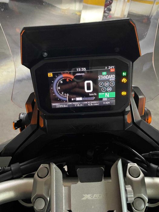 Honda XADV Como Nova preço fixo. Não estou interessado em trocas