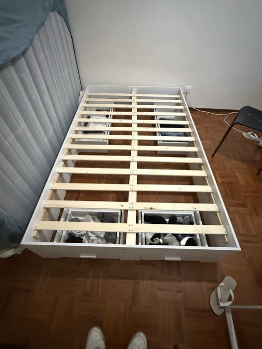 Colchao 190x120cm + Cama com gavetas