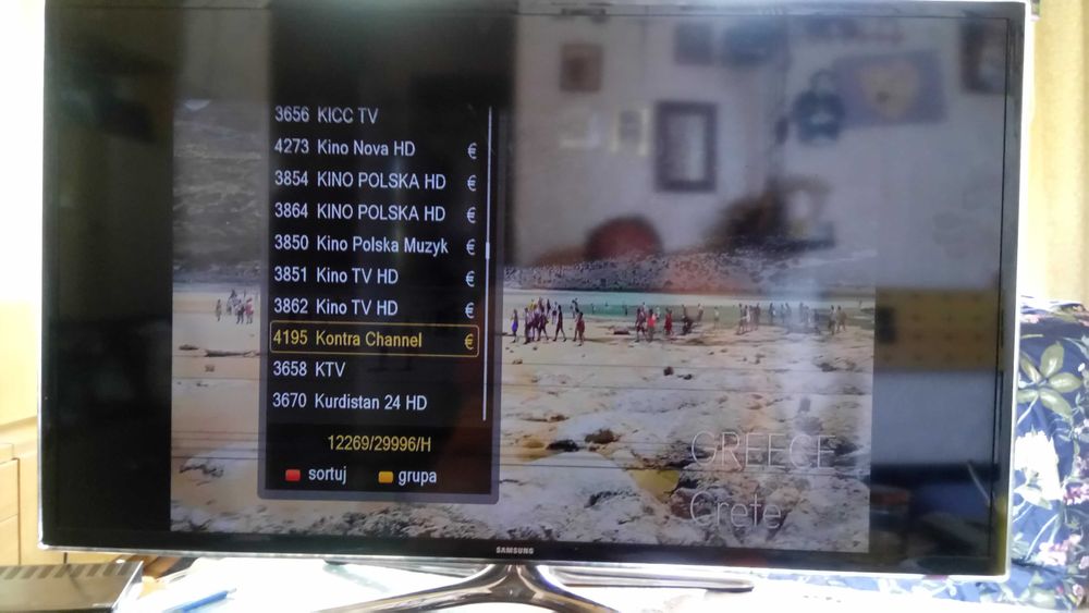 sprzedam sprawny telewizor Samsung led 3D ,40``,z wadą matrycy