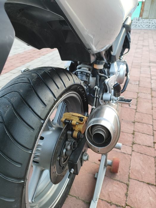 Honda cbf 500  2004 року