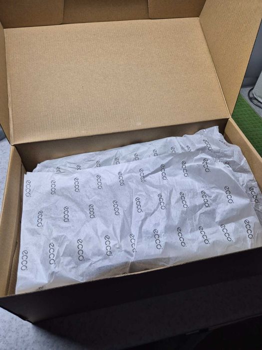 Продам Кросівки ECCO Multi-Vent