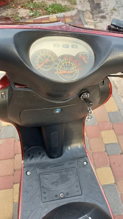 Продам скутер 80куб.