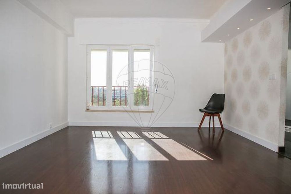 Apartamento T2 para arrendamento