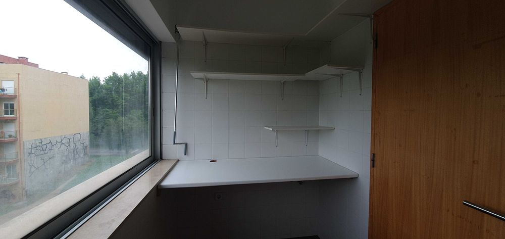 Apartamento T2 c/ Box – Frente à Universidade do Minho - Azurém