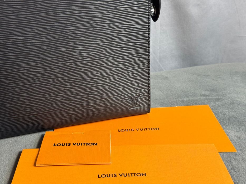 Клатч-барсетка Louis Vuitton Pochette Voyage MM| Ref. Archive |Модель S1209|