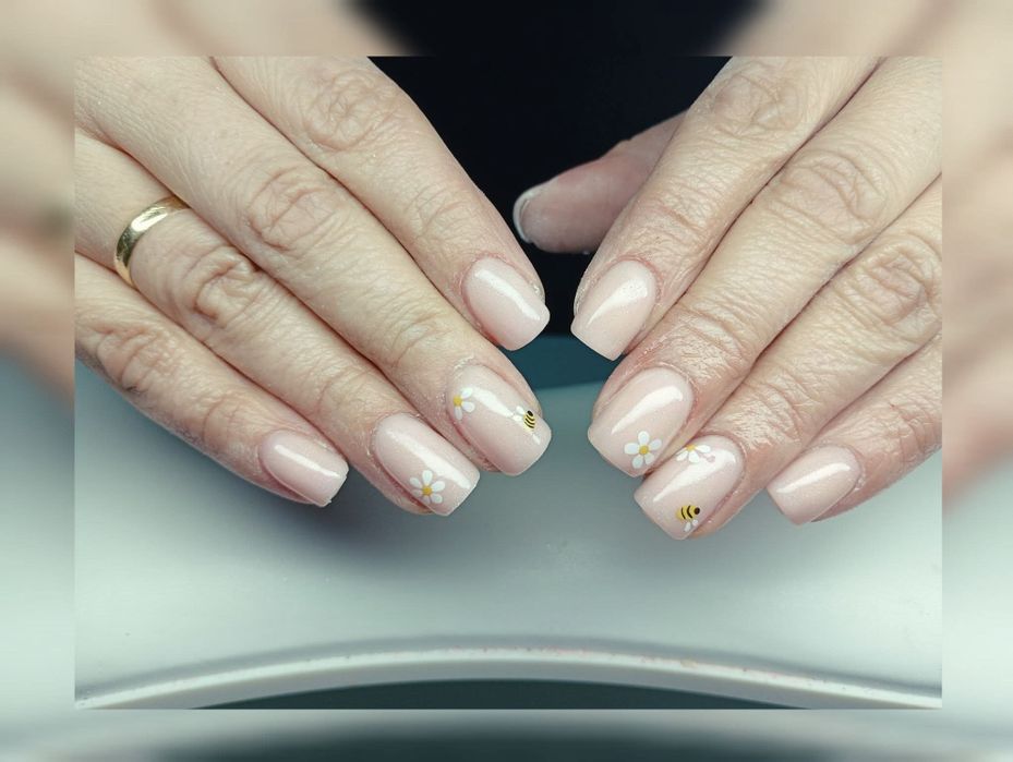 Stylizacja paznokci hybryda żel pedicure