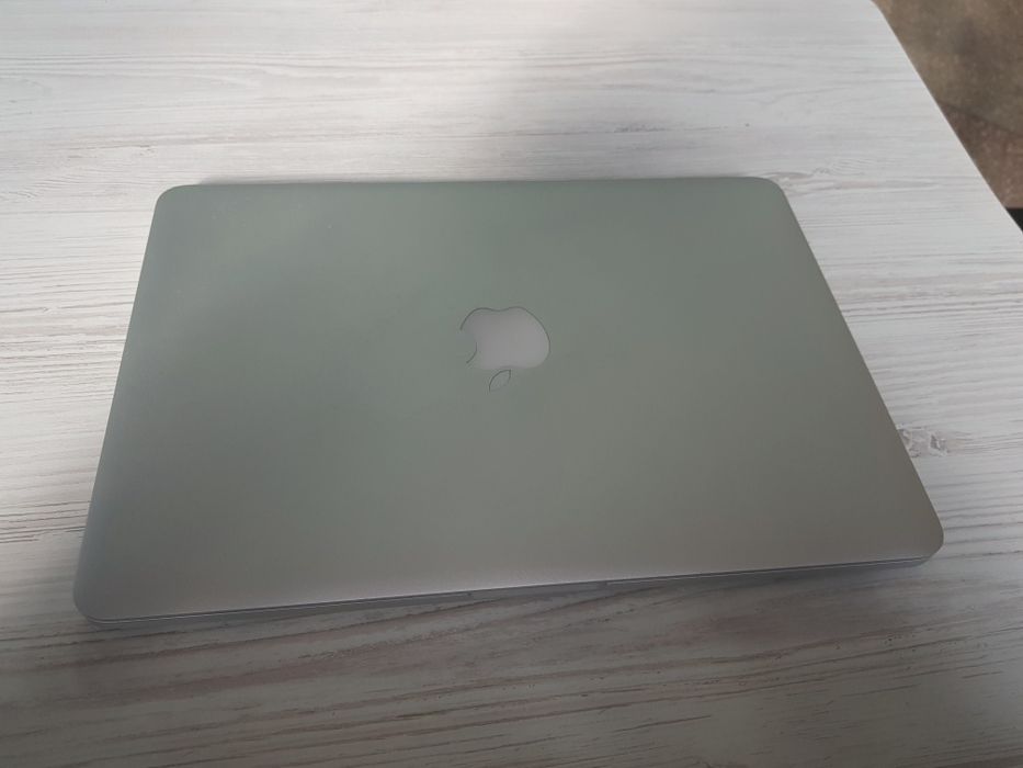 MacBook Pro (Retina, 13-inch, Early 2015) , 16/256GB, A1502