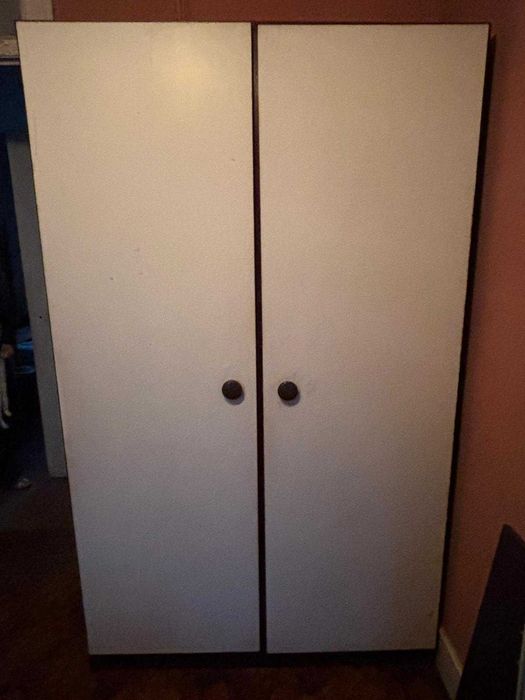 Roupeiro de Quarto 2 Portas – Com Espelho Interior