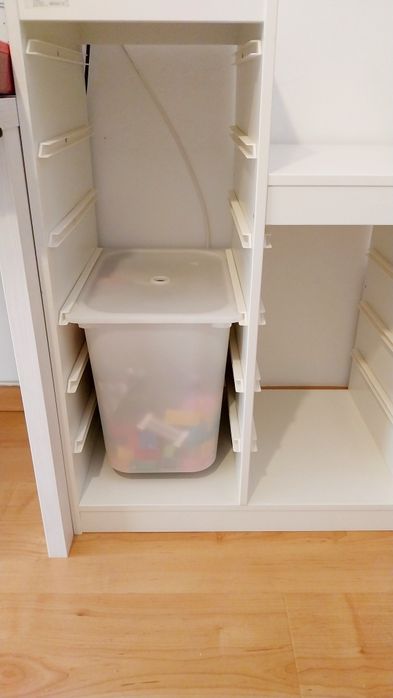 Móvel ikea em excelente estado