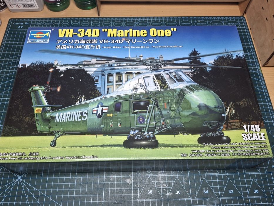 VH-34D Marine One Trumpeter 1/48
