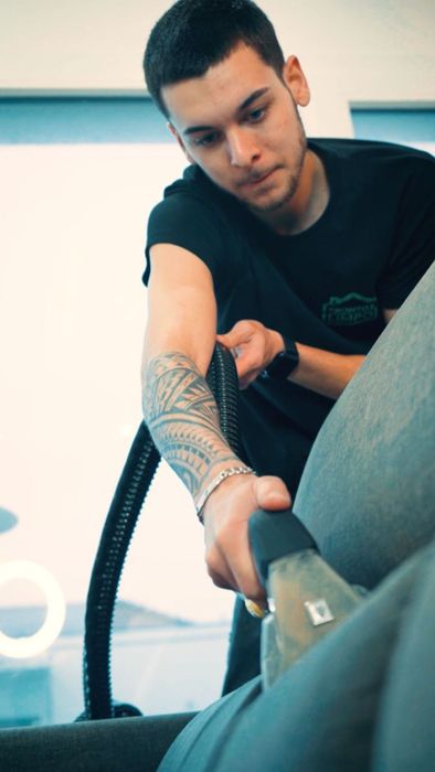 Limpeza Profissional de Sofás desde 39€