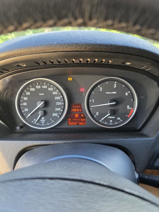 Продам BMW X5 е70