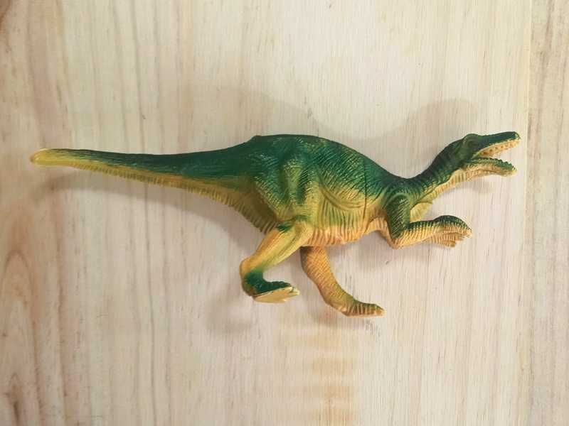 Figura Dinossauro - Baryonyx