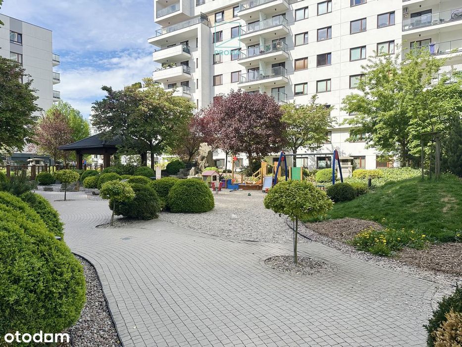 Mieszkanie ciche, 4 pokojowe, jasne,