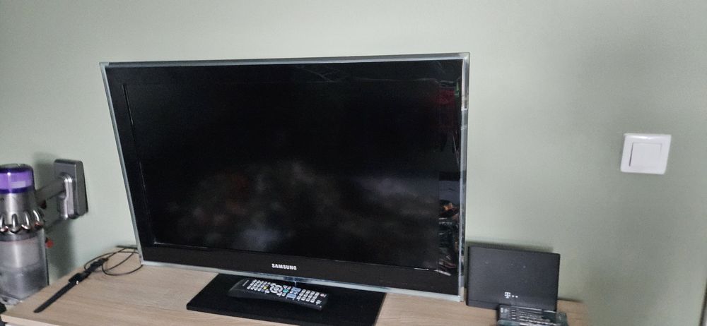 Telewizor Samsung 32"