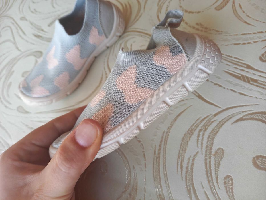Adidaski rozmiar 23