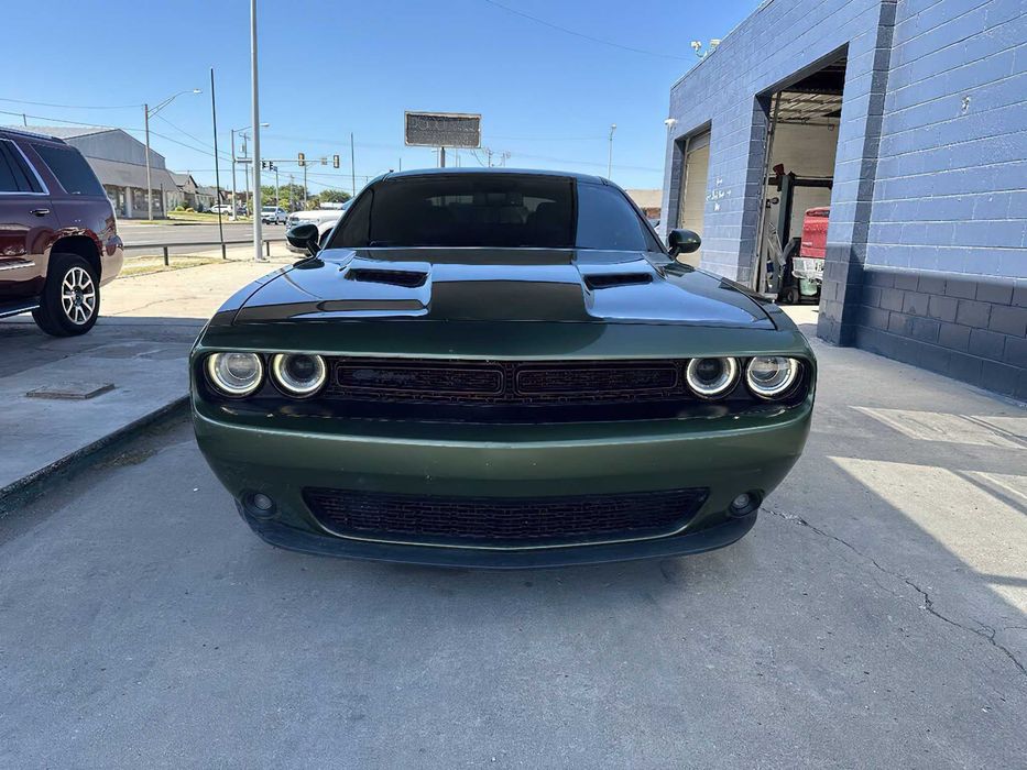 Dodge Challenger      2020