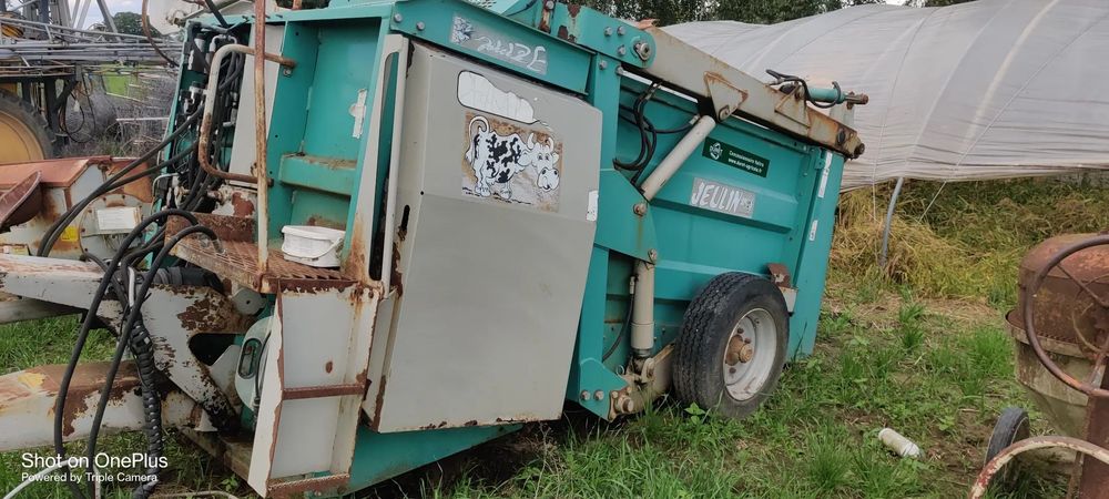 MTZ jeulin alize 2  Ścielarka, paszowóz , rozrzutnik , Jeulin Alizé F2 na 2 baloty