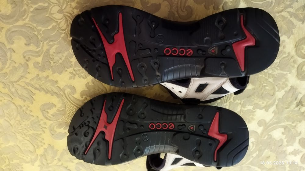 Сандалі жіночі Ecco