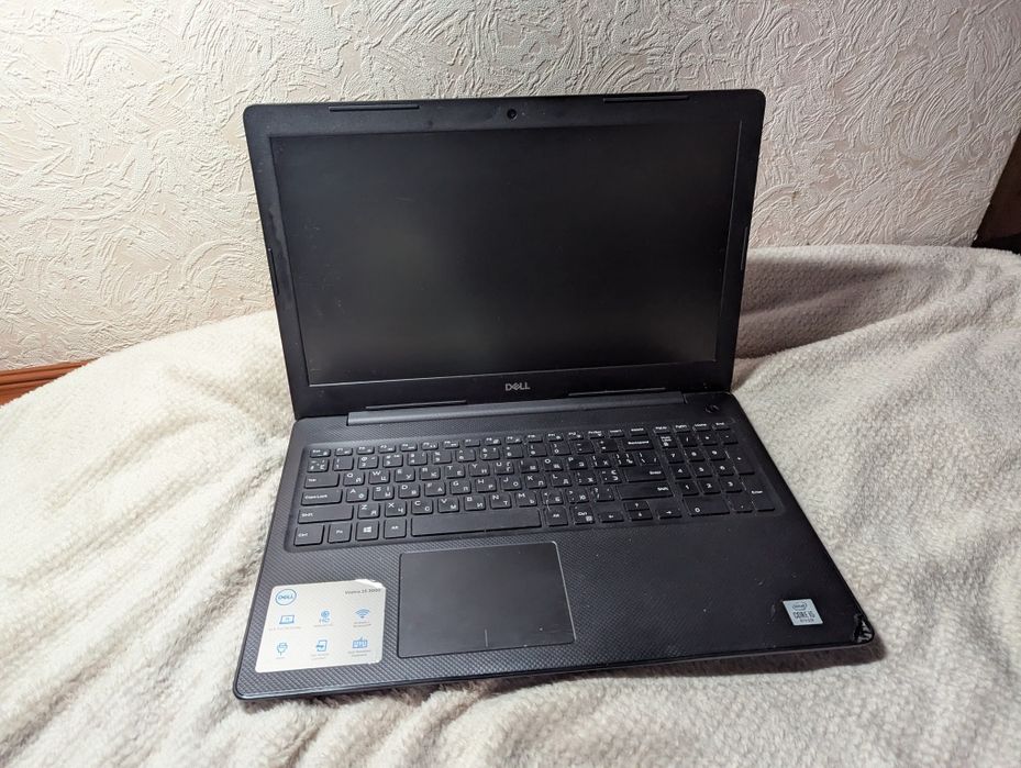 Ноутбук DELL Vostro 15 3000