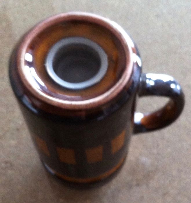 pimenteiro e saleiro em ceramica