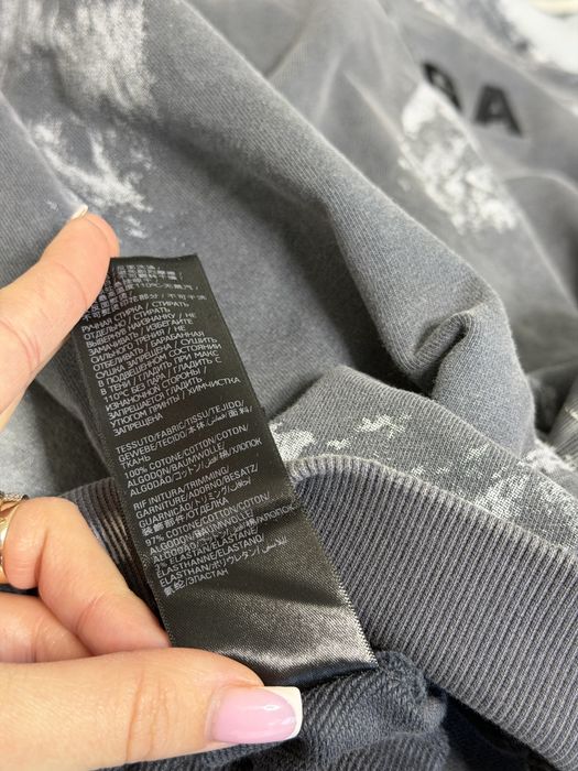 Серое худи Balenciaga