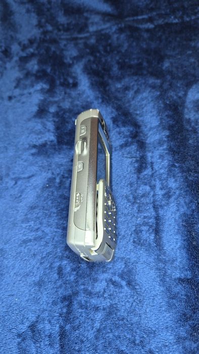 смартфон Sony Ericsson P990i