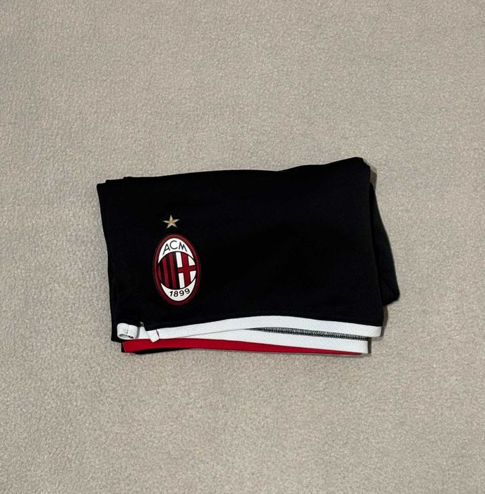 Spodenki Piłkarskie AC Milan 2019/2020 Puma roz. L