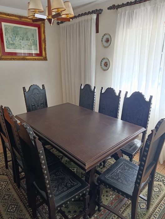 Conjunto sala de jantar + louceiro madeira anos 70