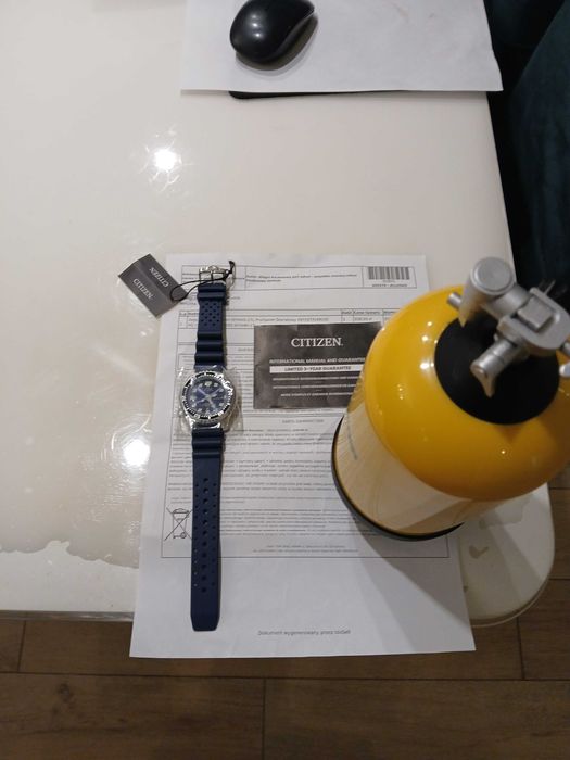 Citizen NY0040-09E diver 200m