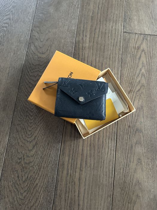 Ekskluzywny portfel damski – styl i funkcjonalność w jednym!