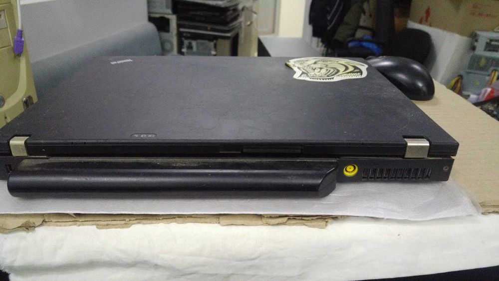 Ноутбук Lenovo ThinkPad T61 / 14.1"