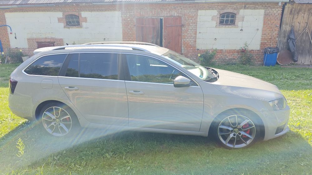 Skoda Octavia Rs Combi 2.0 Benzynana