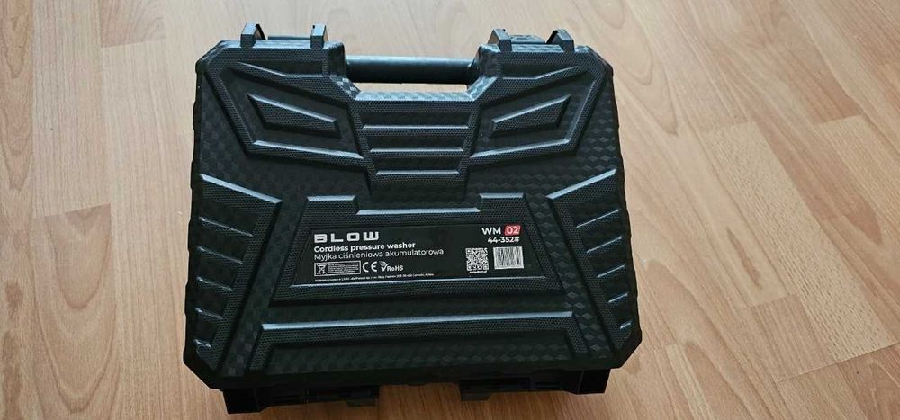NOWA Myjka Ciśnieniowa Akumulatorowa Przenośna Do Okien Ogrodu Kostki