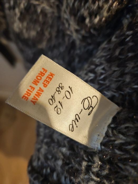 Ciepły sweter vintage
