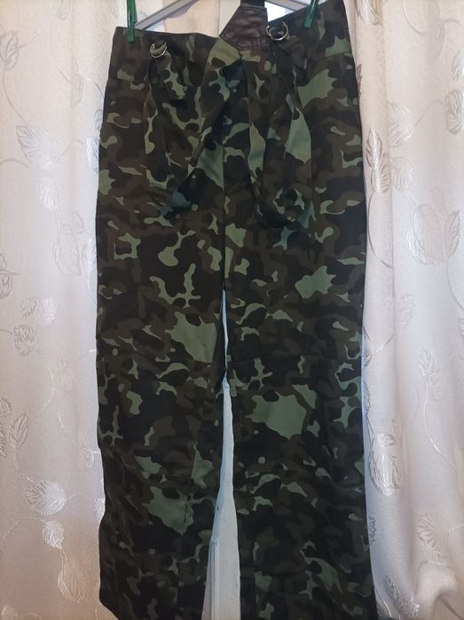 Комуфляжні штани