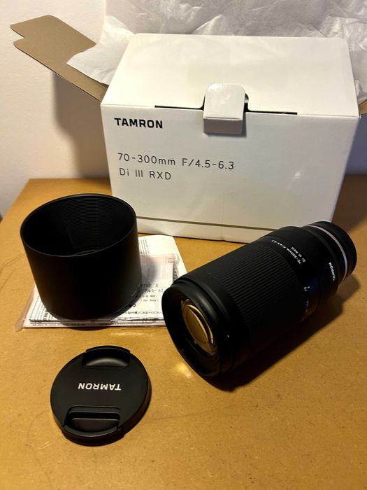 Tamron 70-300mm f/4.5 - 6.3 Di III RXD (Sony Full Frame)