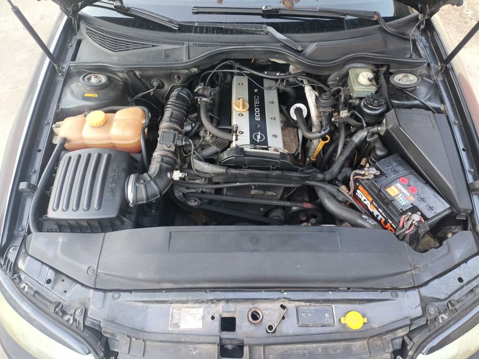 Опель омега B 2 л 16 кл