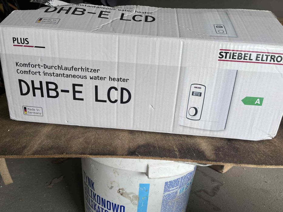 Stiebel Eltron, model DHB-E LCD (18/21/24 kW).