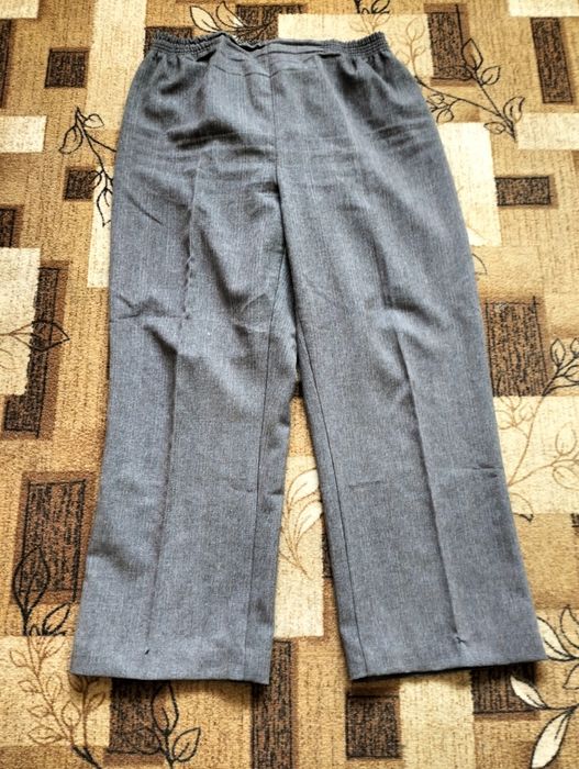 Oddam Spodnie rozmiar 48-50