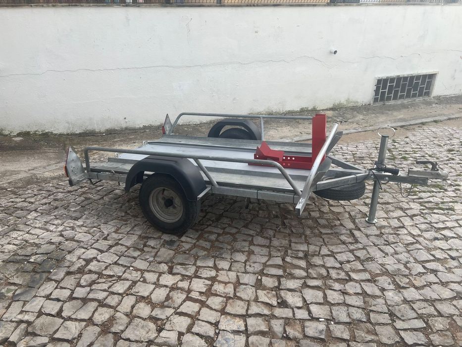 Atrelados  Reboques Motas