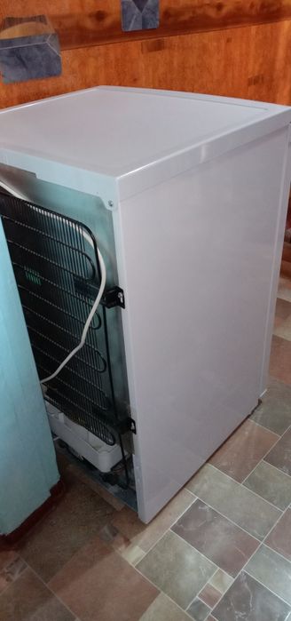 Міні-холодильник ВЕКО