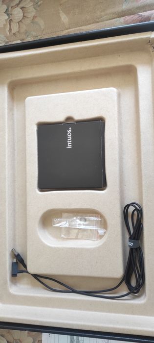 Tablet graficzny WACOM Intuos 5 touch large PTH-850