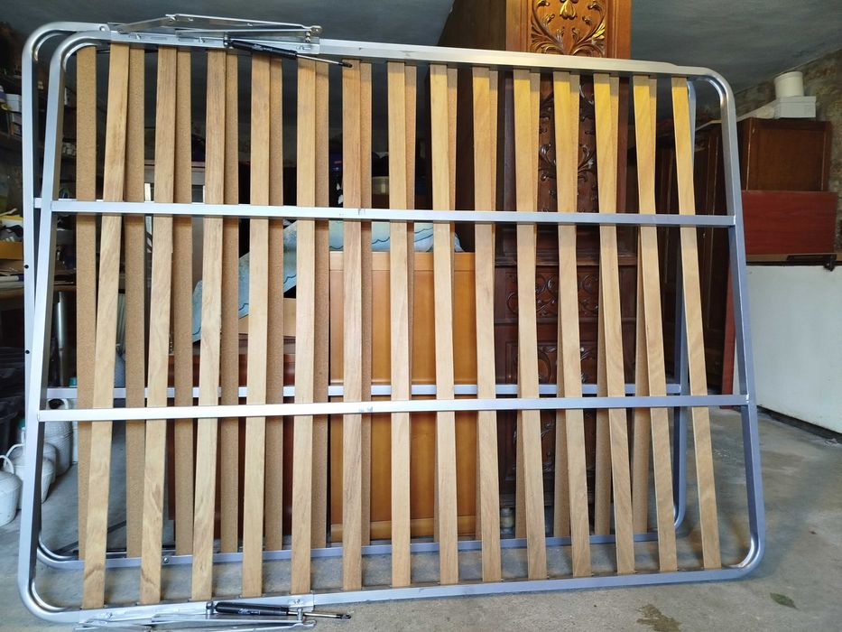 Mobília de quarto de casal completa em madeir maciça