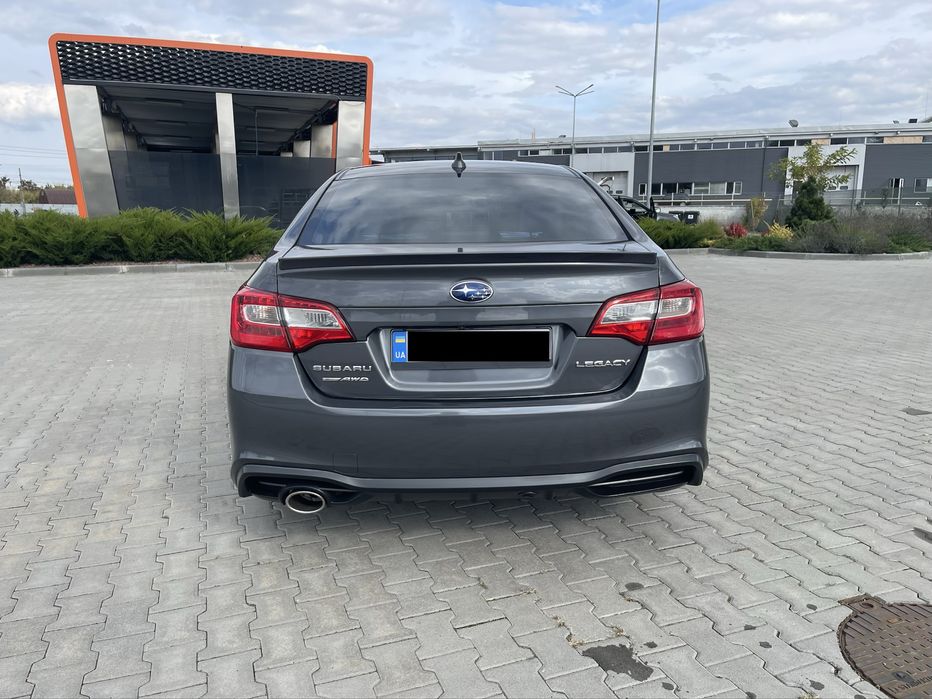 Продам Subaru Legacy 2017