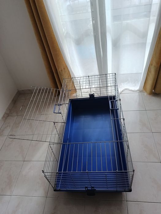 Gaiola para Coelho / Pequenos Animais – Excelente Estado